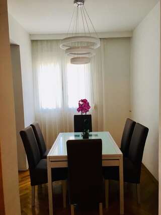 Апартаменты Bulevar 24. Novembra Бар Апартаменты с 2 спальнями-1