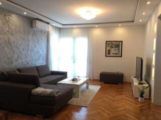 Апартаменты Bulevar 24. Novembra Бар Апартаменты с 2 спальнями-9